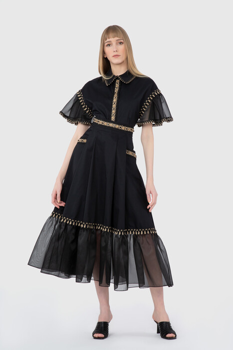 Gizia Long Black Skirt With Embroidery And Stripe Detail. 3