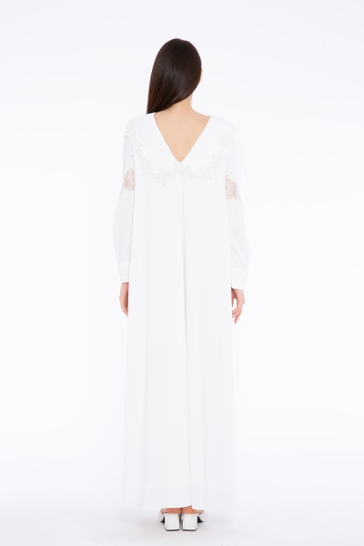 Gizia Long Ecru Dress with Lace Embroidery Detail on the Collar. 1