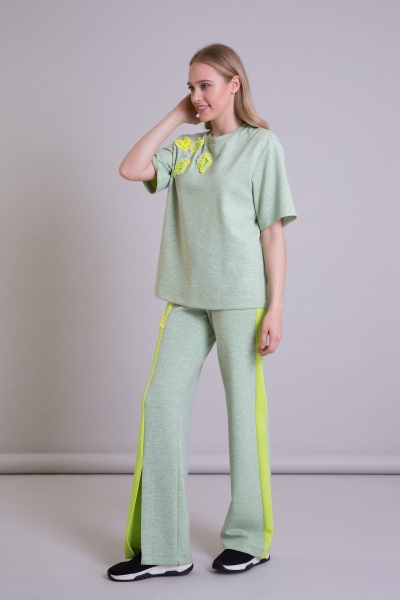 Gizia Neon Detailed Slit Green Palazzo Trousers. 3