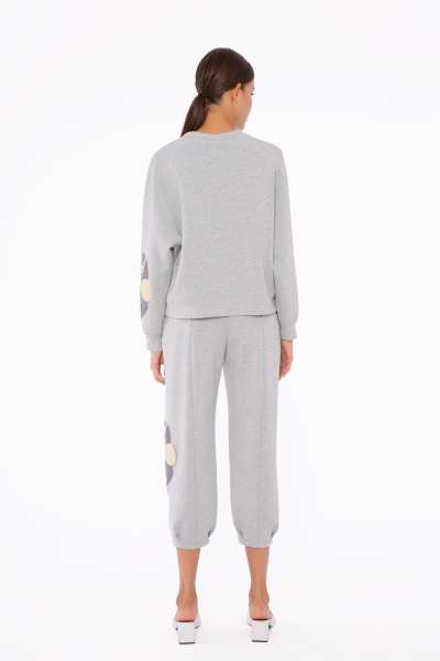 Gizia Pleat Detailed, Embroidered Knitted Gray Trousers. 3