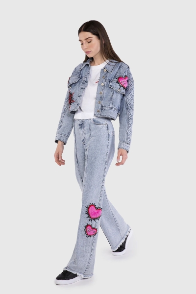 Gizia Quilted And Embroidery Detailed Crop Blue Jean Jacket. 2
