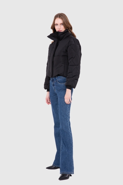 Gizia Embroidered Back Short Inflatable Black Coat. 2