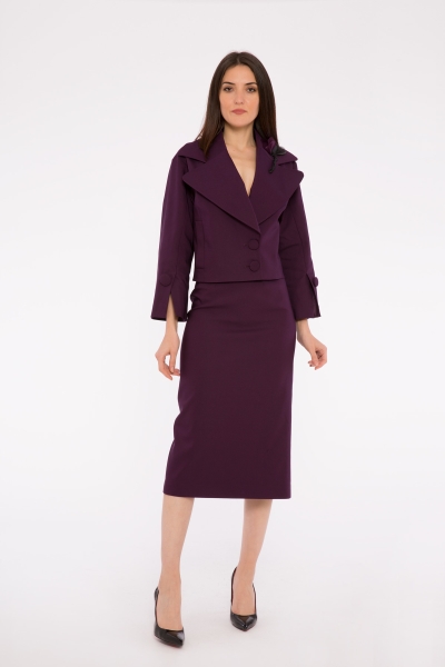 Gizia Slit And Button Patterned Blazer Plum Jacket. 3