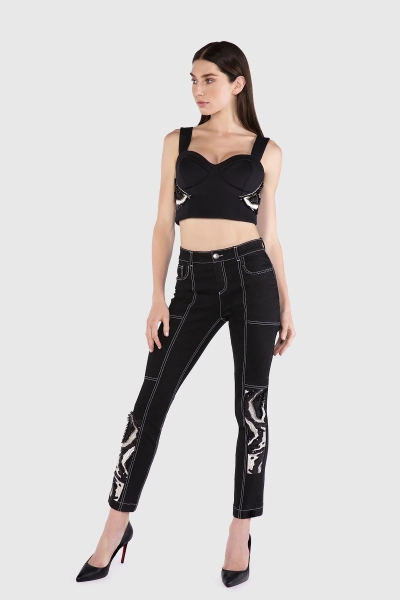 Gizia With Embroidery Detail Black Skinny Jean. 1