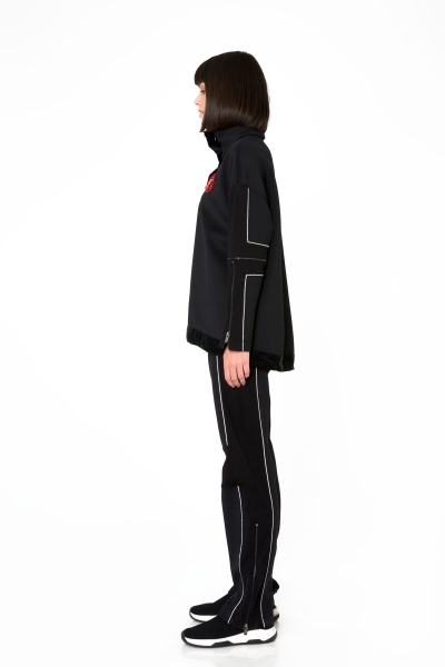 Gizia Collar And Sleeve Zipper Detail Black Sweatshirt. 3