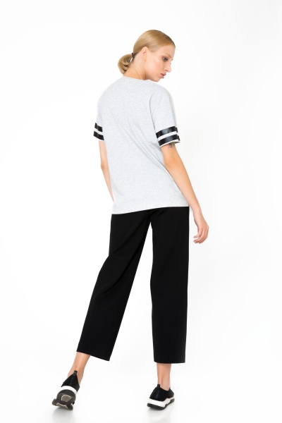 Gizia Embroidered And Embroidery Logo Stripe Detailed Gray T-Shirt. 1