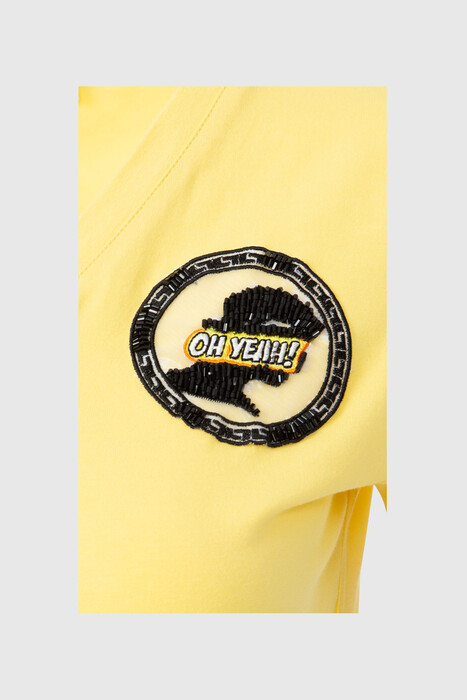 Gizia Embroidery Logo Detailed Yellow Tshirt. 2