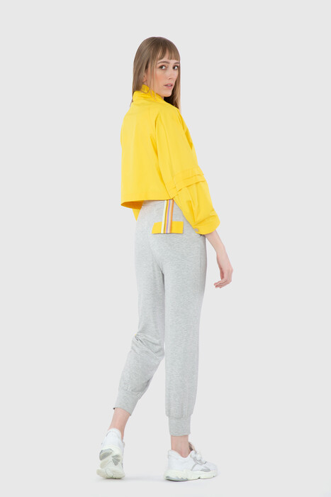 Gizia Raincoat Embroidery Applique Detailed Crop Yellow Sweatshirt. 2
