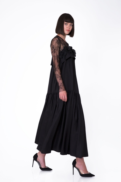 Gizia Dantel Üst Detaylı Çiçek Aplikeli Uzun Siyah Elbise. 2