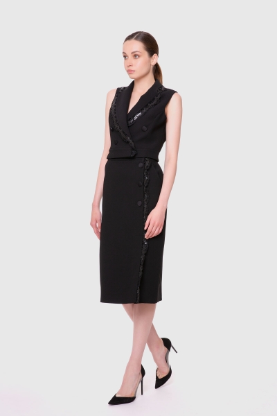 Gizia Sequin Lace Detailed Black Short Vest. 3