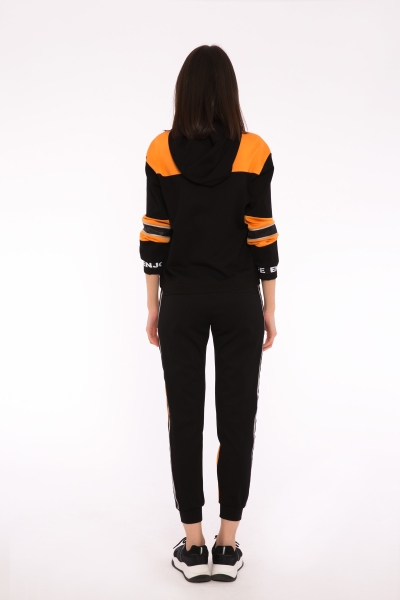 Gizia Şerit Detaylı Kapüşonlu Fermuarlı Siyah Sweatshirt. 2